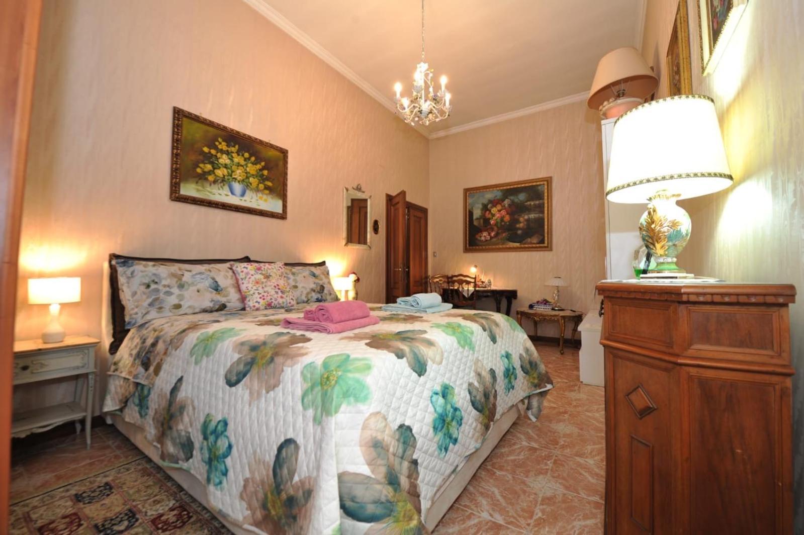 Casa Bianca, Rome